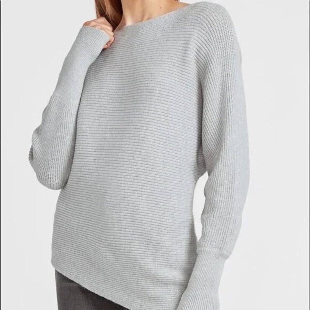 Express Asymmetric Hem Ribbed Knit Pullover Tunic Sweater XS Womens Pale‎ Gray